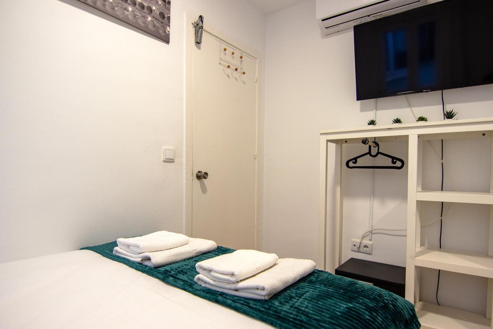 Rentalsevilla Teodosio Apartament *